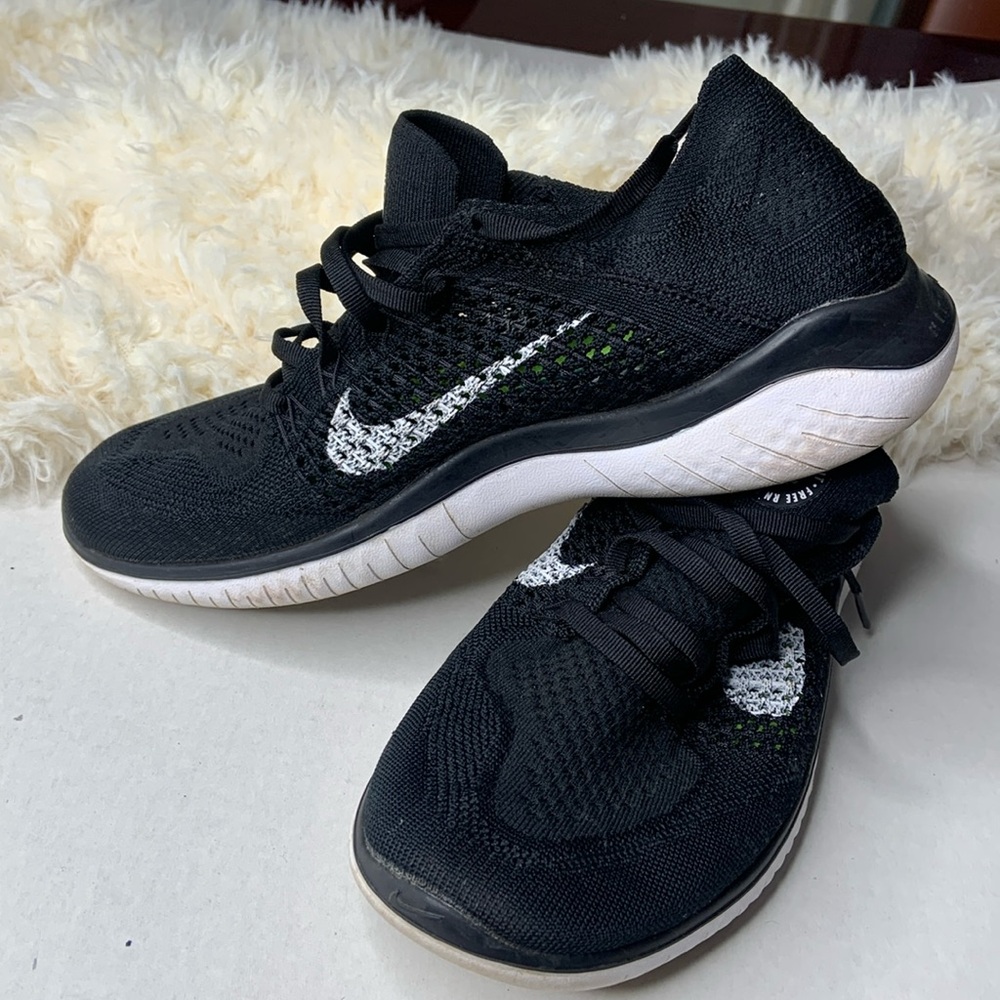 Men Nike Free RN Flyknit Trainer Sneakers Black and white size 8 eu 41 men